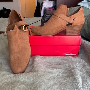 Light brown booties